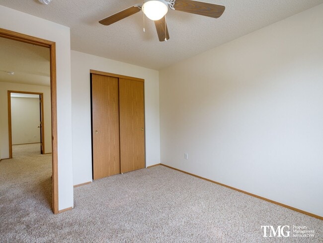 Building Photo - Tsou06