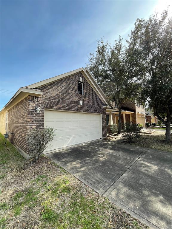 Building Photo - 15411 Hinsdale Springs Ln