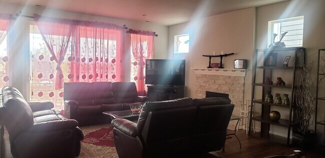 Foto del edificio - 2108 NW Rustling Fir Ln