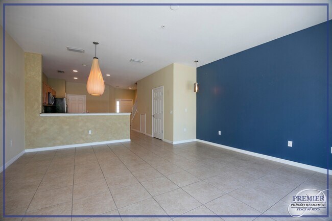 Foto del edificio - ***VERONA POINTE***LAKE VIEW***3 BED/2.5 BATH***GREAT COMMUNITY FOR KIDS***