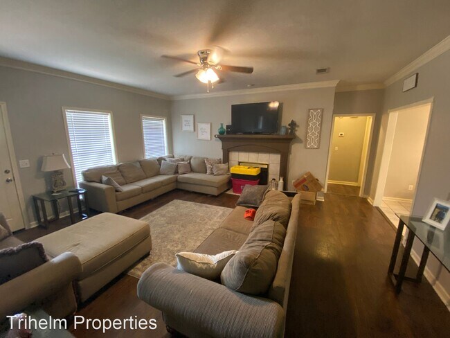 Building Photo - 3 br, 2 bath House - 108 Holmar Dr