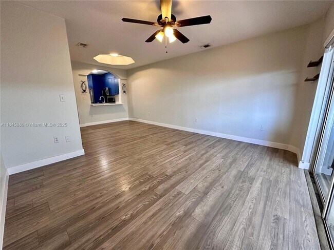 Foto del edificio - 120 SW 109th Ave