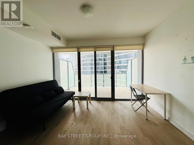 Photo du bâtiment - 57 St Joseph St