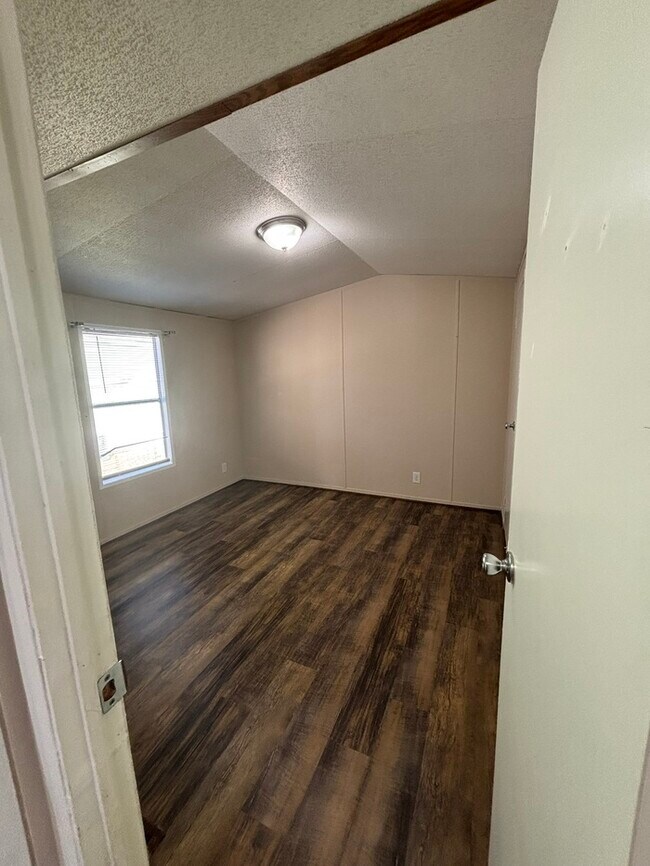 Foto del edificio - Triangle Mobile Home Park