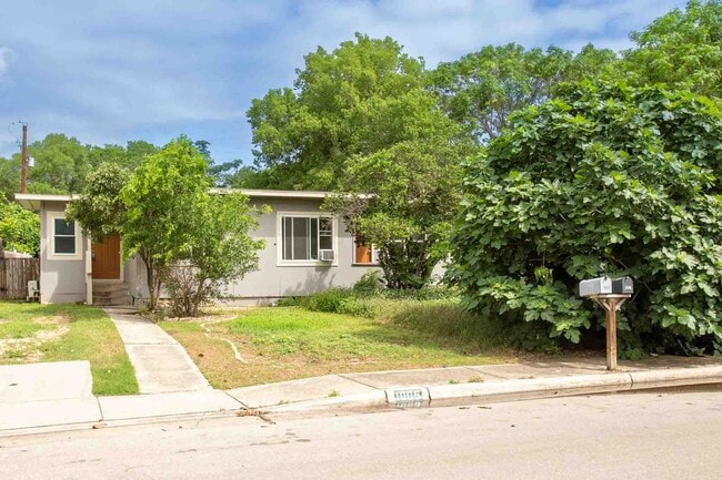 Building Photo - 1007 Haynes St