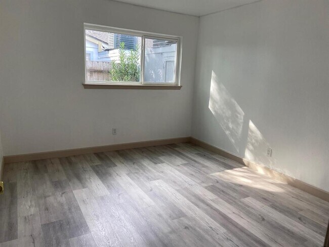 Foto del edificio - 2677 Gessner Rd