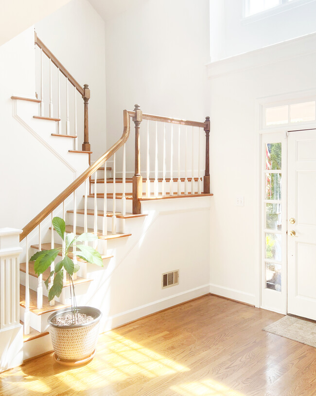 Building Photo - 2815 Gleneagles Pointe