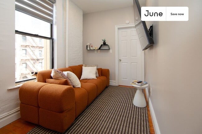 Photo - 826 9th Ave Apartment