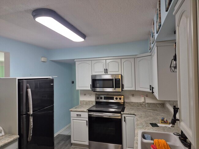Foto del edificio - 3600 68th St N