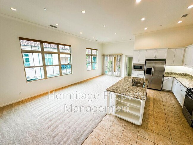 Building Photo - 120 Overbrook