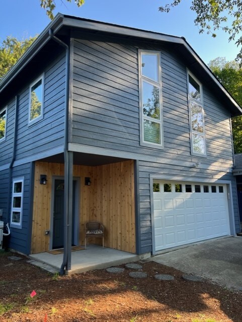 3640 SW Logan St, Portland, OR 97219 | Apartments.com