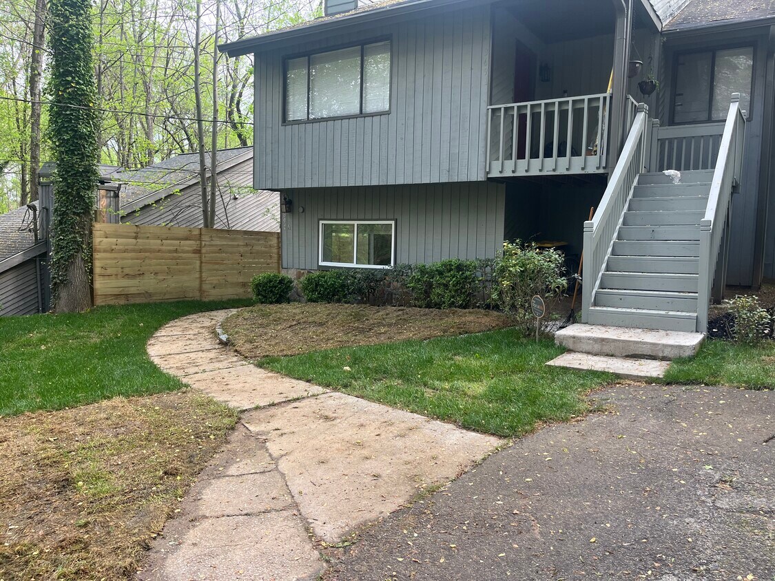 3691 Ashford Dunwoody Rd NE Unit 3691 Ashford A, Brookhaven, GA 30319