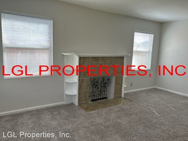 Building Photo - 2 br, 1 bath House - 2154 Bluebird Lane