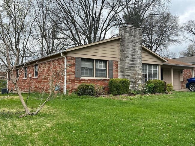 Building Photo - 1565 Zurich Dr