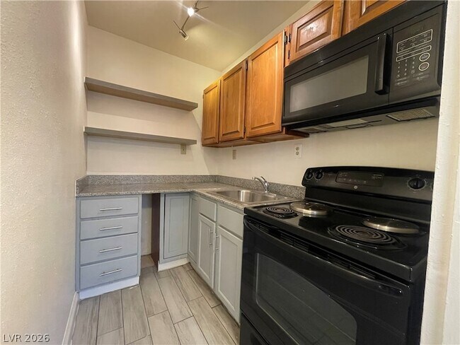 Foto del edificio - 405 S 15th St