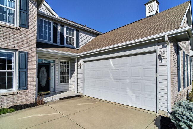 Foto del edificio - HSE Schools-4BDRM Home, Large Fenced Yard