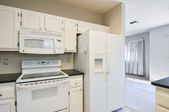 Building Photo - 3144 Quad Ln