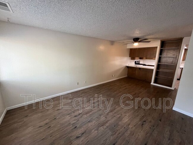 Building Photo - 5731 W Hillsdale Ave