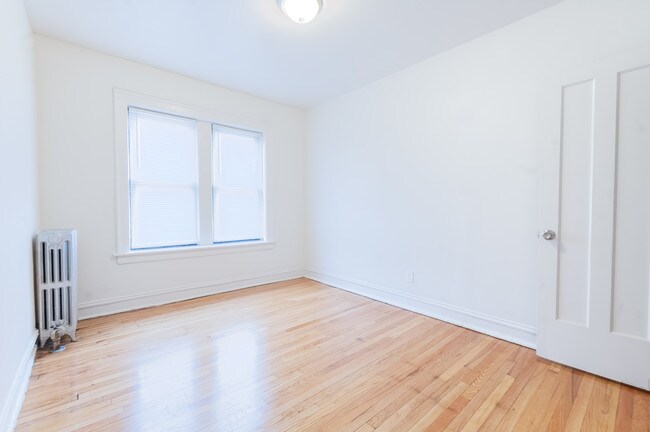 Building Photo - 8001 S Dobson Ave