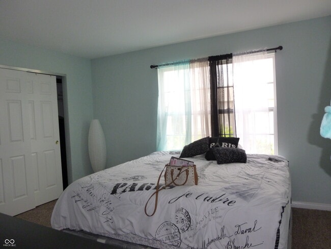 Building Photo - 3055 Armory Dr