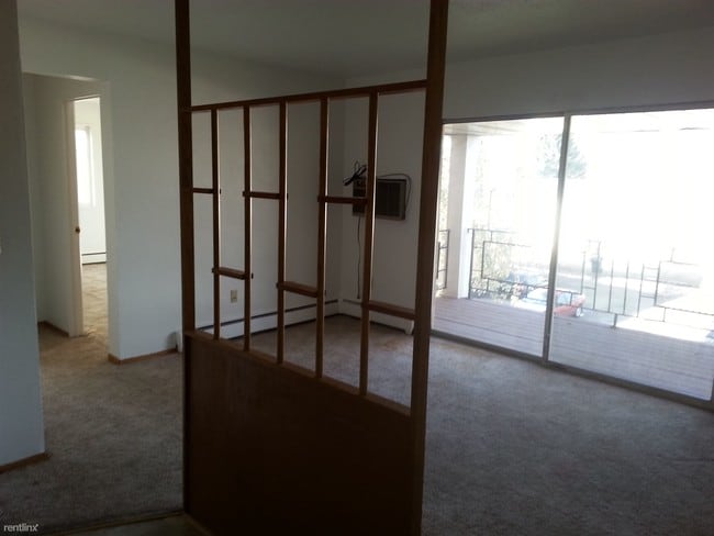 Building Photo - 2 br, 1 bath  - 1510 6th Ave SW