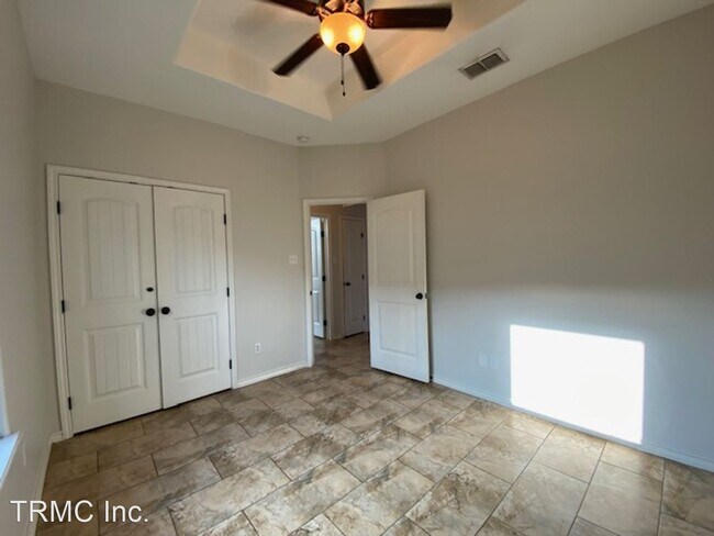 Foto del edificio - 3 br, 2 bath House - 2561 DATE PALM DR.