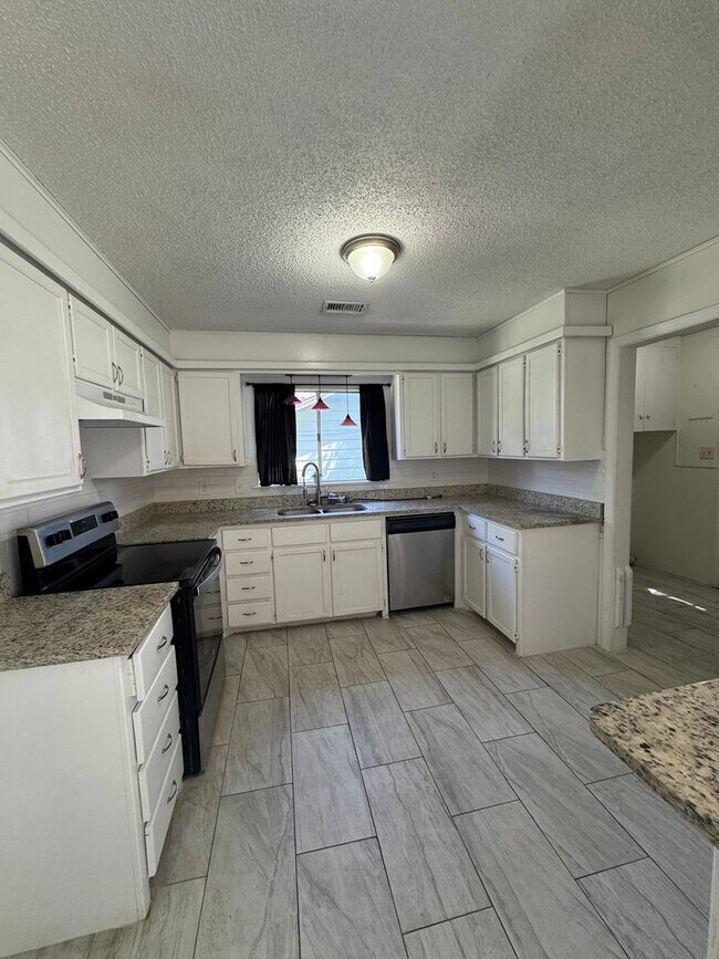 Foto del edificio - Cottage style house 2bedroom 1bathroom wit...