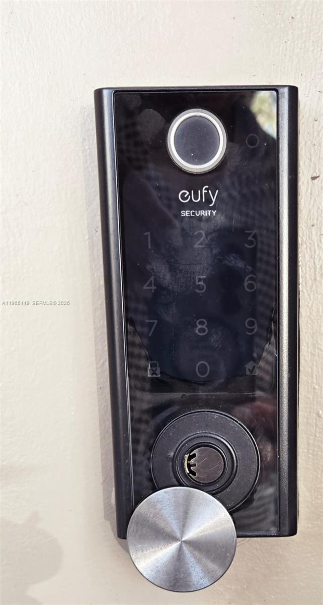 Foto del edificio - 821 NW 130th Ave