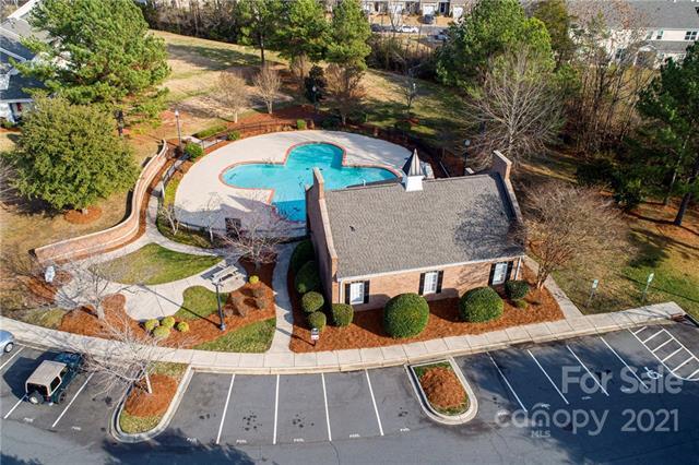Foto del edificio - 12208 Savannah Garden Dr