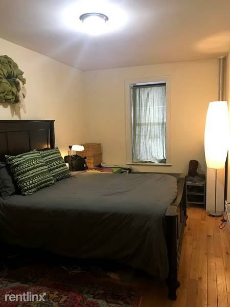 Foto principal - 1 br, 1 bath Apartment - 610 W 196th St