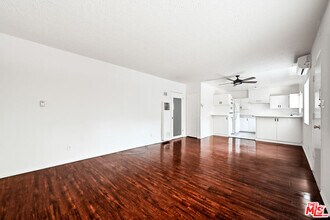 Building Photo - 1868 10th St