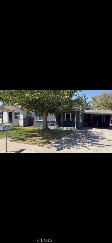 Foto principal - 626 W San Joaquin Ave