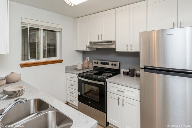 Building Photo - Olympic Heights Apartments