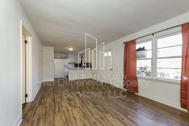 Foto del edificio - 238 Bond St