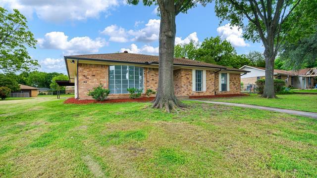 Building Photo - 400 Brookhollow Cir