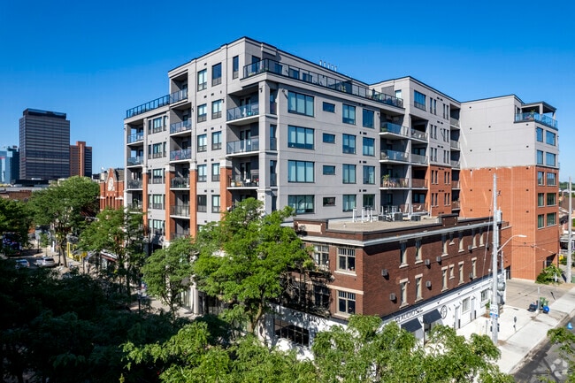 Residences of at Acclamation