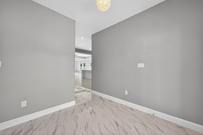 Foto del edificio - 5121 Rd 3540