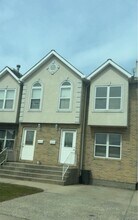 Building Photo - 150 Jefferson Ave