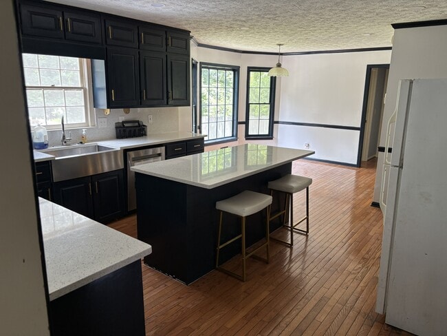 Kitchen - 3685 Timberloch Trl