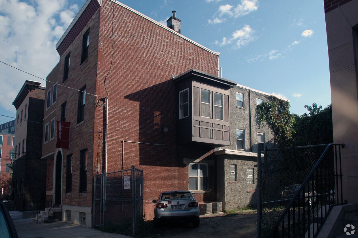 Foto del edificio - 1529 N 15th St