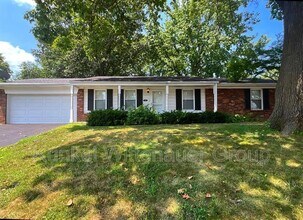 Building Photo - 3863 Timberlake Dr