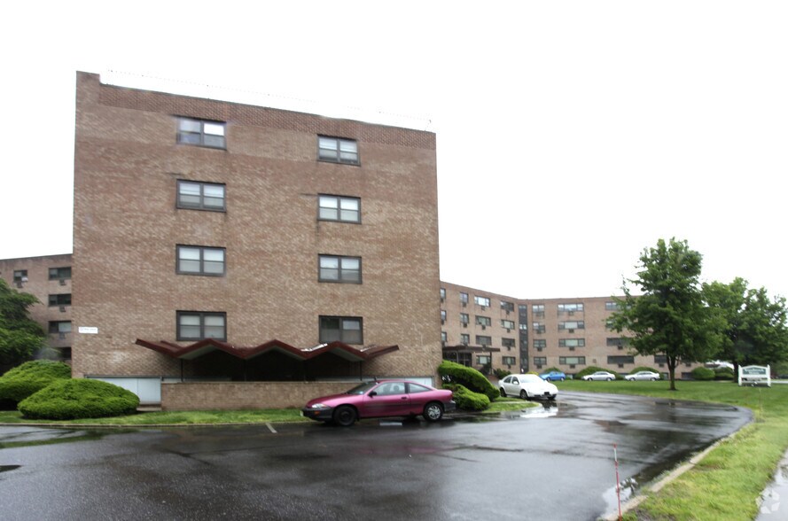 Woodbrook House Rentals Ewing, NJ