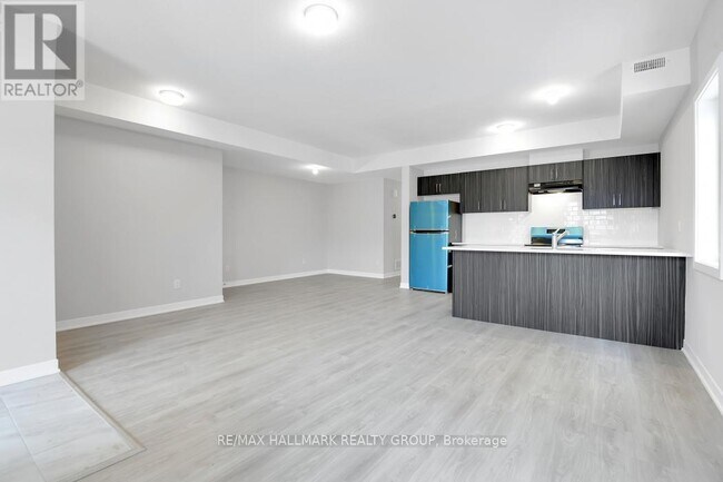 Photo du bâtiment - 514 Lillian Freiman Private