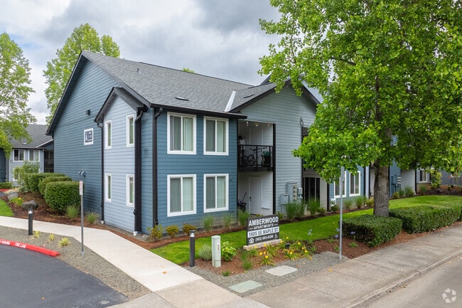 Exterior - Amberwood Apartments