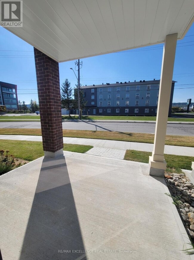 Building Photo - 74 Windward Dr