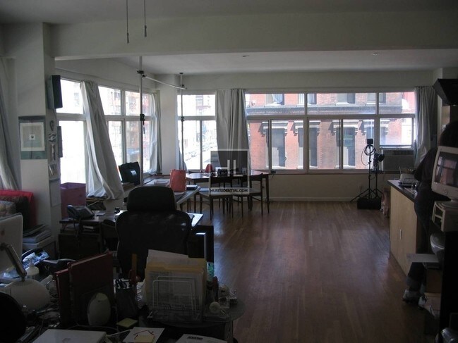 Building Photo - 161 Lafayette Ave