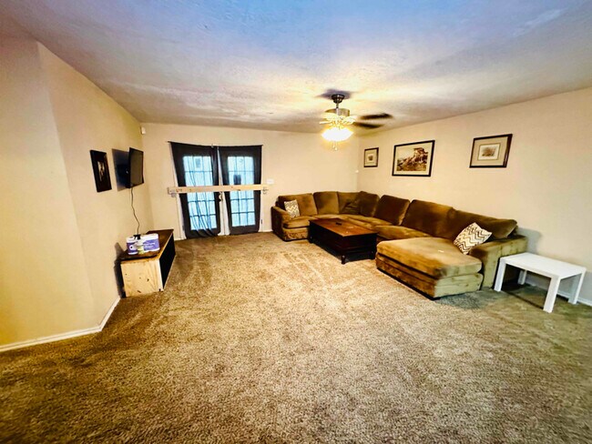 Foto del edificio - 1814 NW Taylor Ave