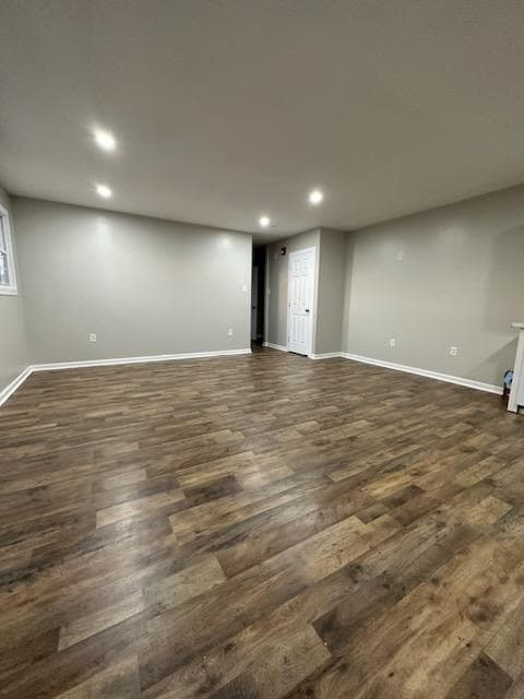 Building Photo - 10 Greenfield Rd