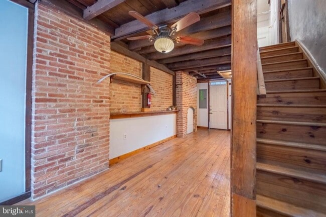 Building Photo - 914 Lemmon St