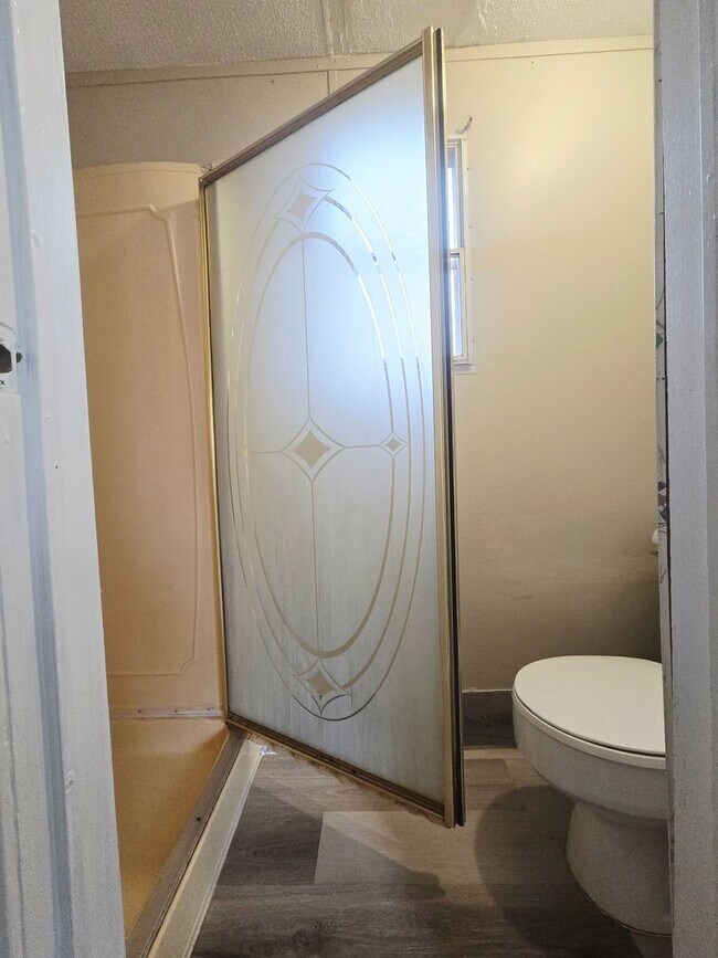 Foto del edificio - 3 bedroom, 2 bath Mobile Home in Yorktowne